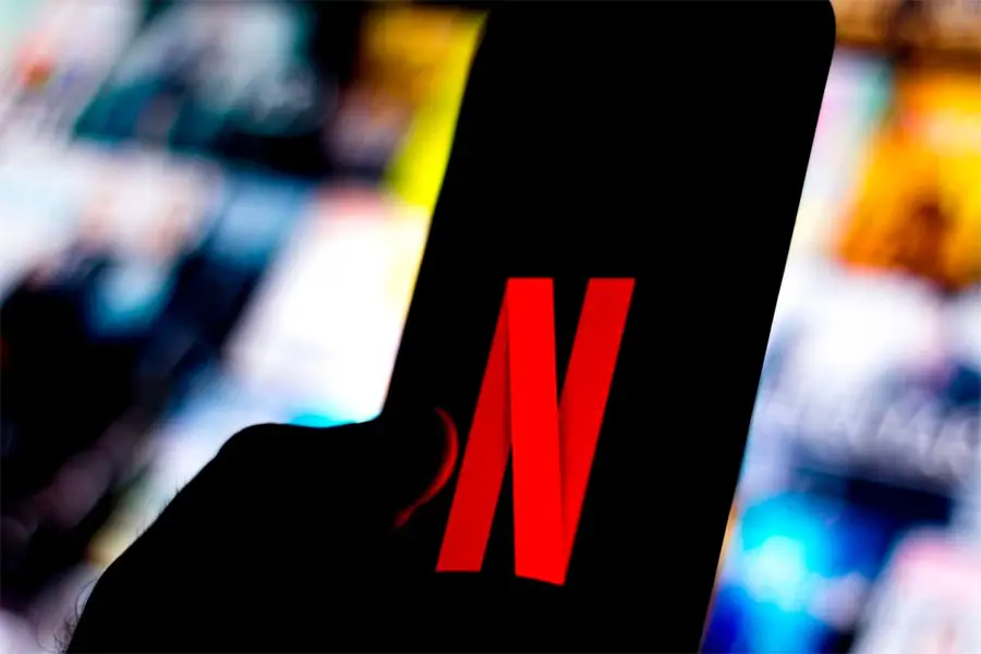 Quiso pagar Netflix y le robaron 1,5 millones de pesos y 3.000 dólares