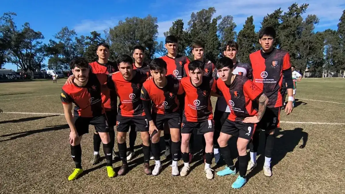 Sportsman Carmelense recibe al Deportivo San Jorge en el clásico del pueblo.
