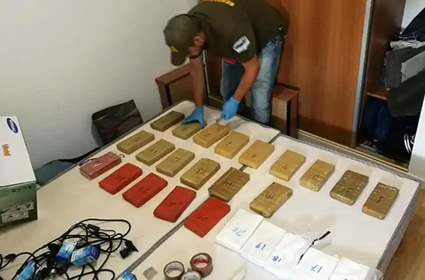 Seis detenidos en un megaoperativo antinarco que incluyó al Olivos Golf Club