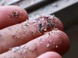 Reducir microplásticos: Protegé tu hogar de la contaminación