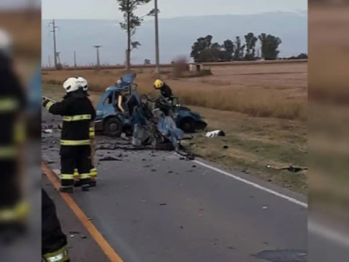 Choque frontal deja 3 muertos y 4 heridos en Marcos Juárez