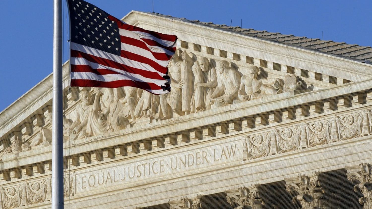 ORDEN EJECUTIVA BAJO LA MIRA: Corte Suprema de EE.UU. examinará decreto de Trump contra la ciudadanía por nacimiento