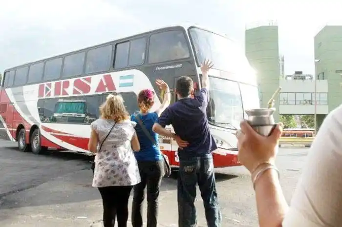 Los viajes de egresados dependerán de la  autorización provincial