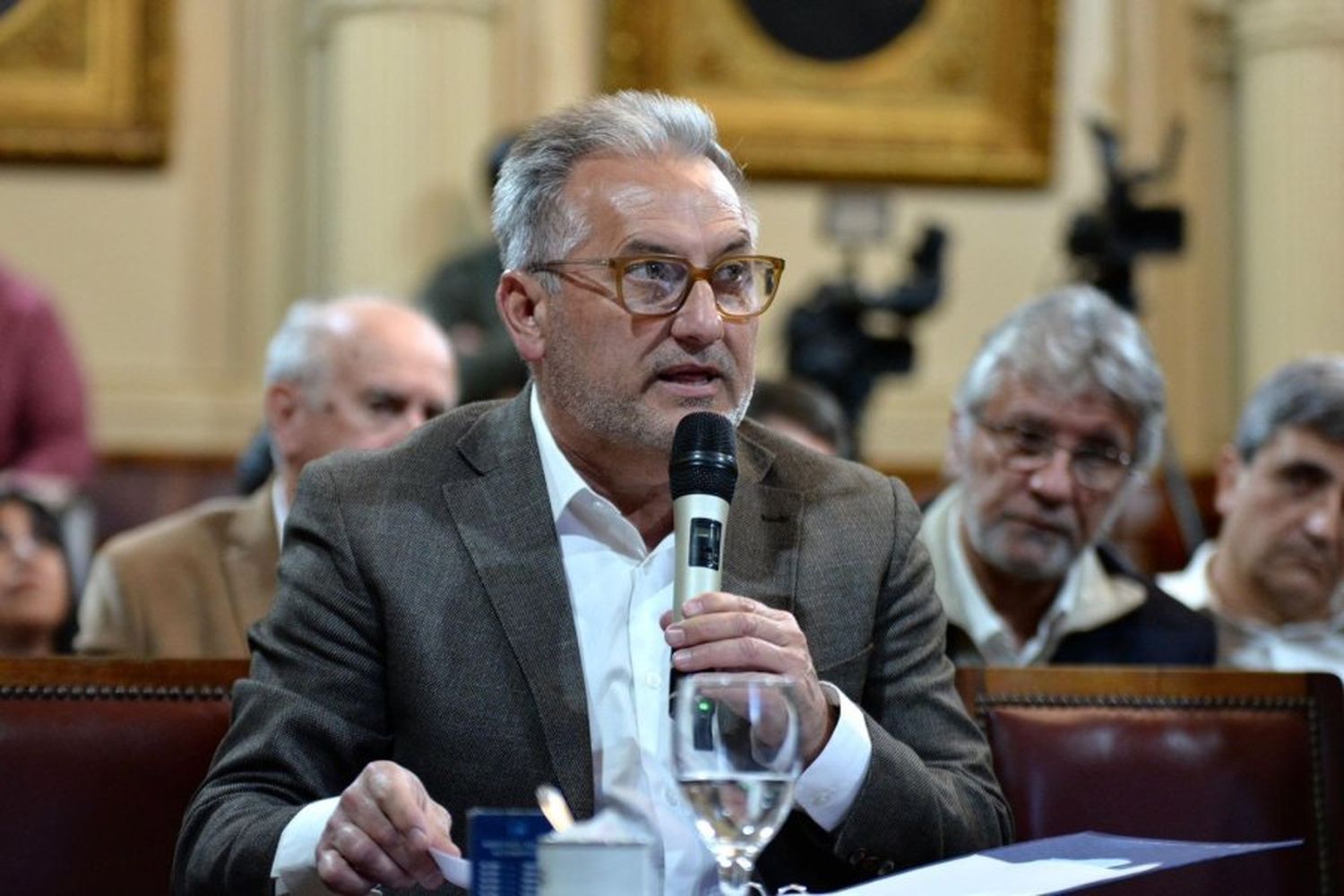 Lewandowski: "Las armas y municiones que no se decomisan terminan alimentando los circuitos ilegales"