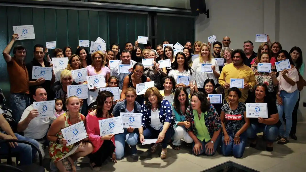 Frana: “Santa Fe cuenta con nuevos preventores y cuidadores de adultos mayores”