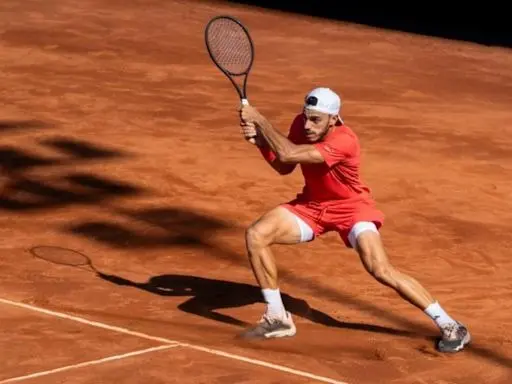 Fran Cerúndolo se enfrentará en cuartos de final con su compatriota Tomi Etcheverry.