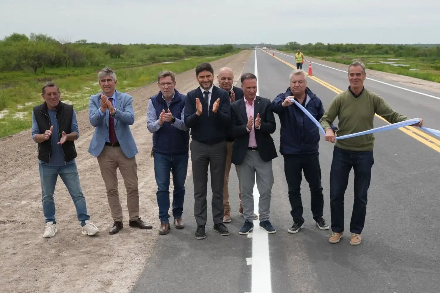 Pullaro: “En Santa Fe tenemos el plan de obra pública más ambicioso del país y con una mirada productiva” - 4