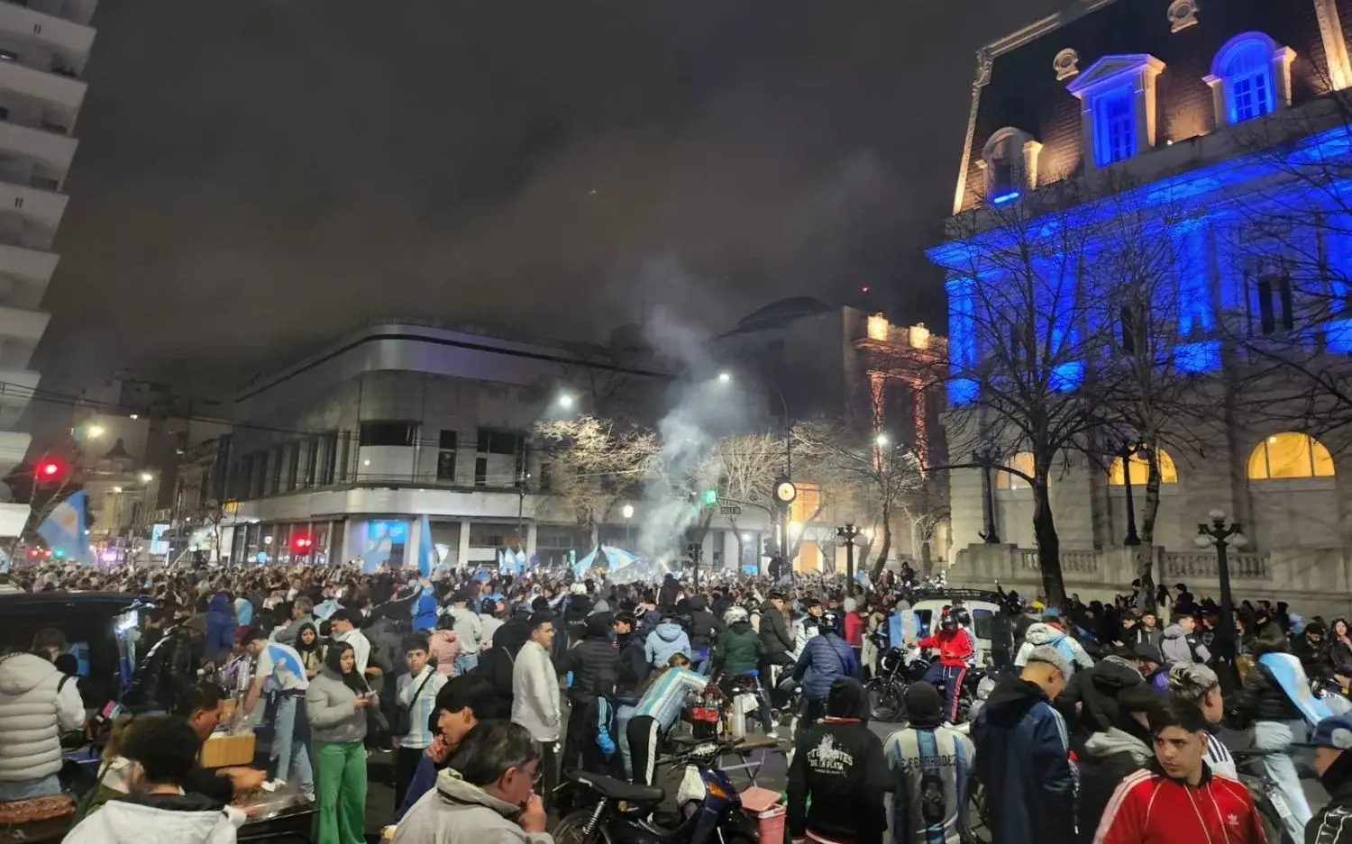 Una postal de los festejos en La Plata. Diario El Día