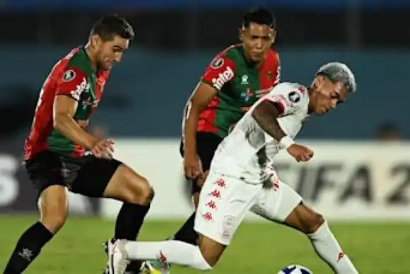 Huracán empató en su debut en la Libertadores