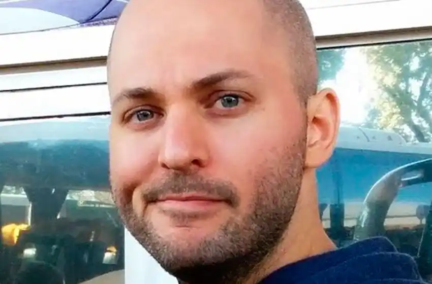 Después de practicarse una vasectomía, lo contó en sus redes y estallaron los comentarios