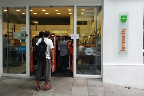 La Procuración dio el visto bueno al desembarco de Farmacity en la provincia