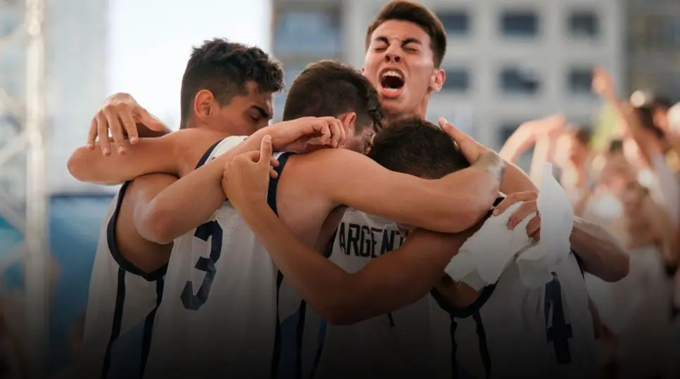 Medalla de oro para la selección de básquet