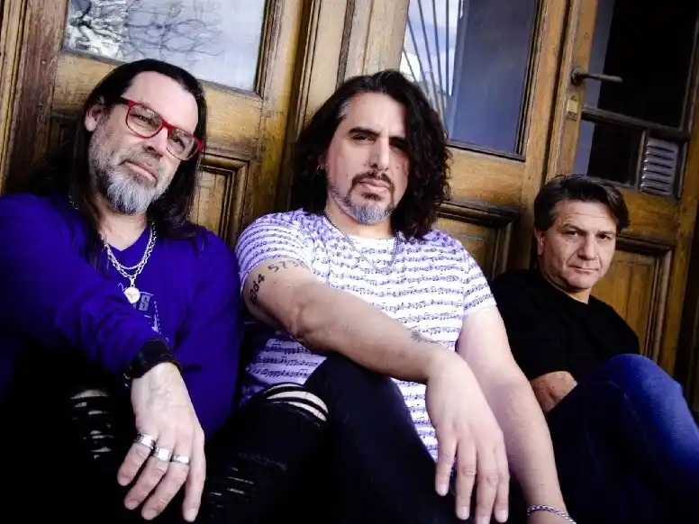 Un Viaje en Remolinos regresa a la ciudad.