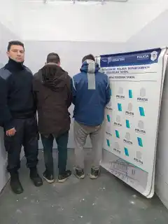 Aprehendieron a dos hombres tras un asalto en Del Valle al 1000