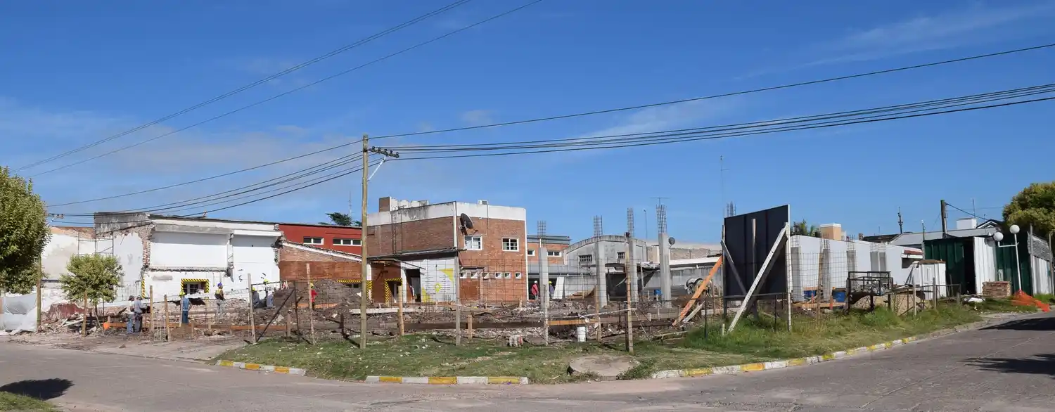 Utilizarán los galpones del ex ferrocarril como aulas provisorias