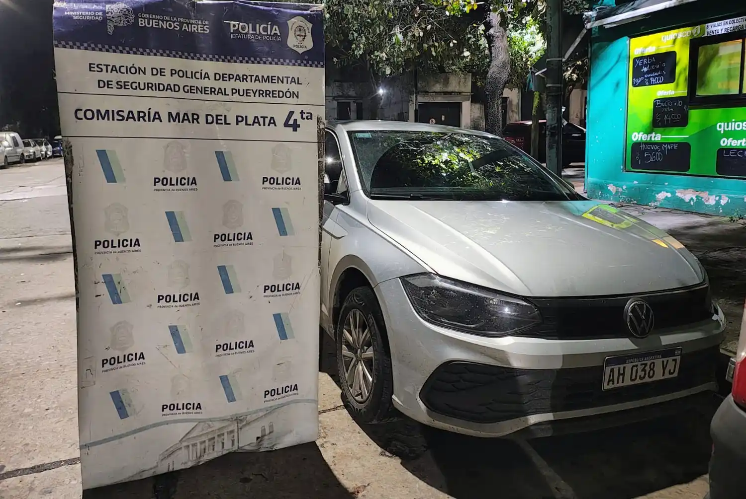El auto fue robado en la zona del barrio Sarmiento.