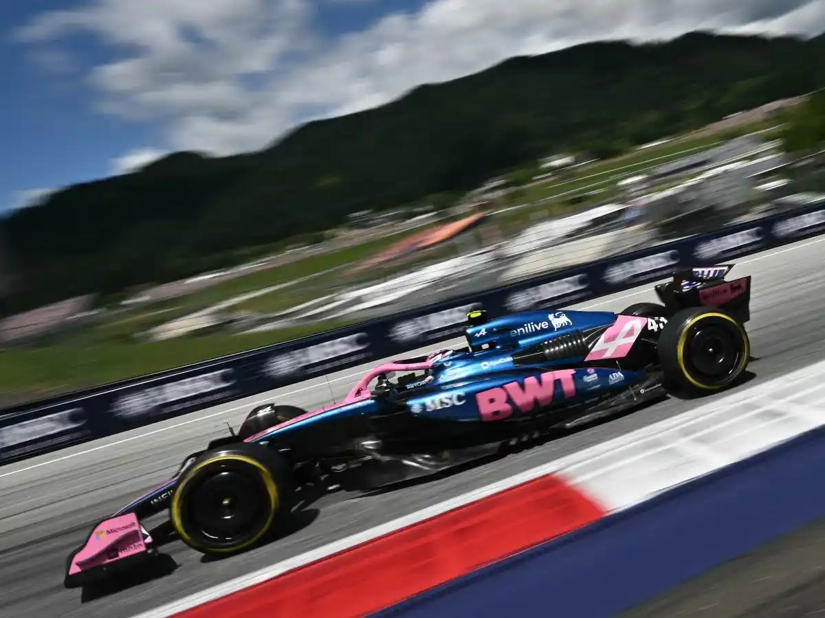 Colapinto terminó decimoquinto en el GP de Austria, en una carrera con varios abandonos