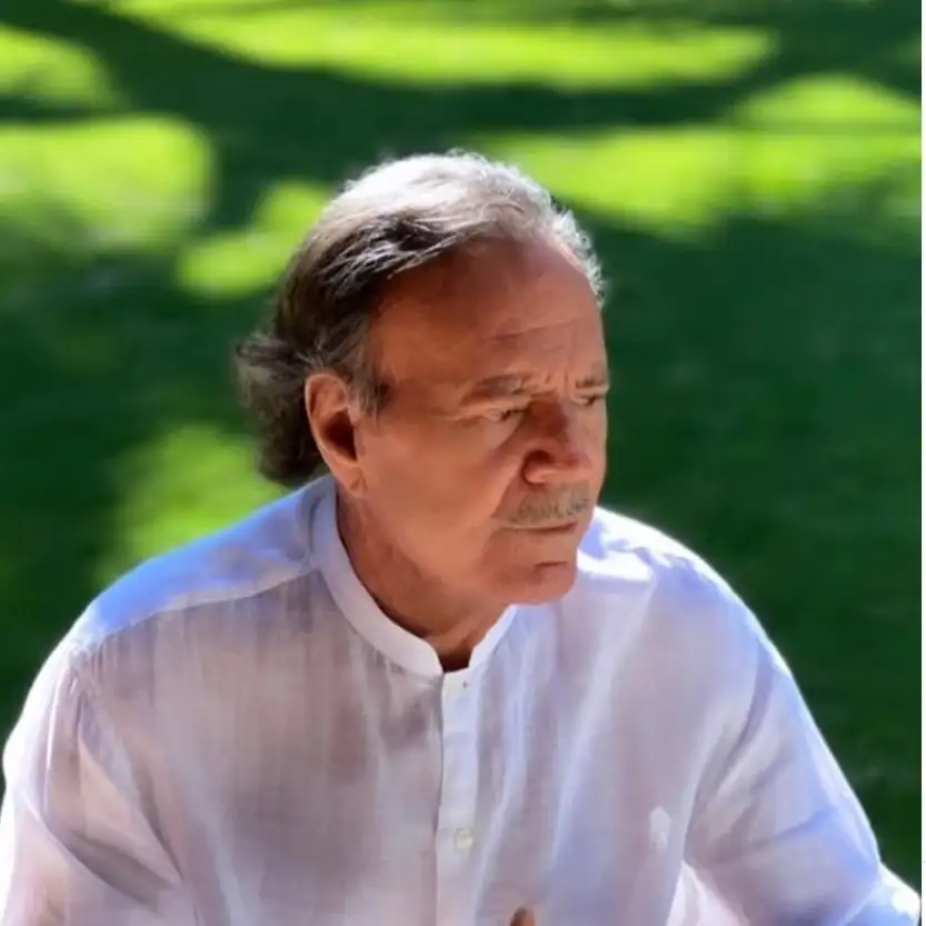 Ofensiva. Julio Iglesias quiere que la vicepresidenta de España se retracte.