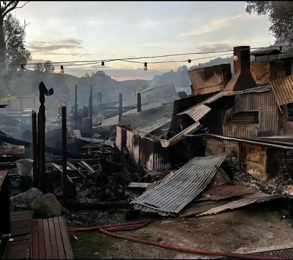 Luego del devastador incendio, el bar El Refugio finalmente no volverá a abrir sus puertas