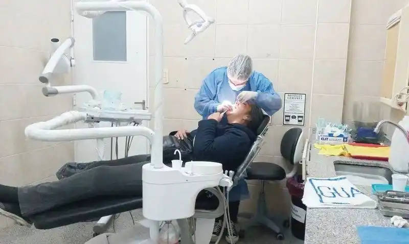 El Servicio de Guardia del Hospital
Odontológico atiende a 80 pacientes por día
