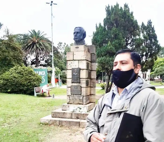 Acto en Plaza Urquiza