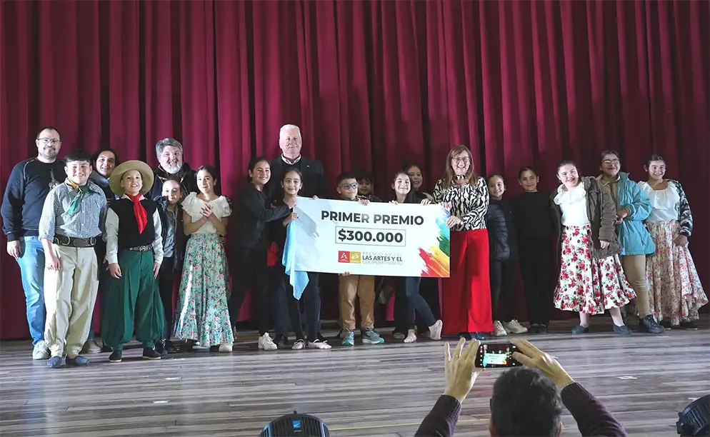 Colorida celebración del día del Día del Cooperativismo