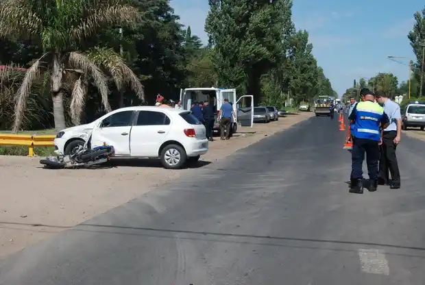 Gravísimo accidente en Urquiza al Oeste