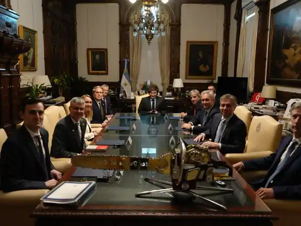 El Secretario del Tesoro de los Estados Unidos mantuvo un encuentro con Milei y apoyó "las audaces medidas económicas".