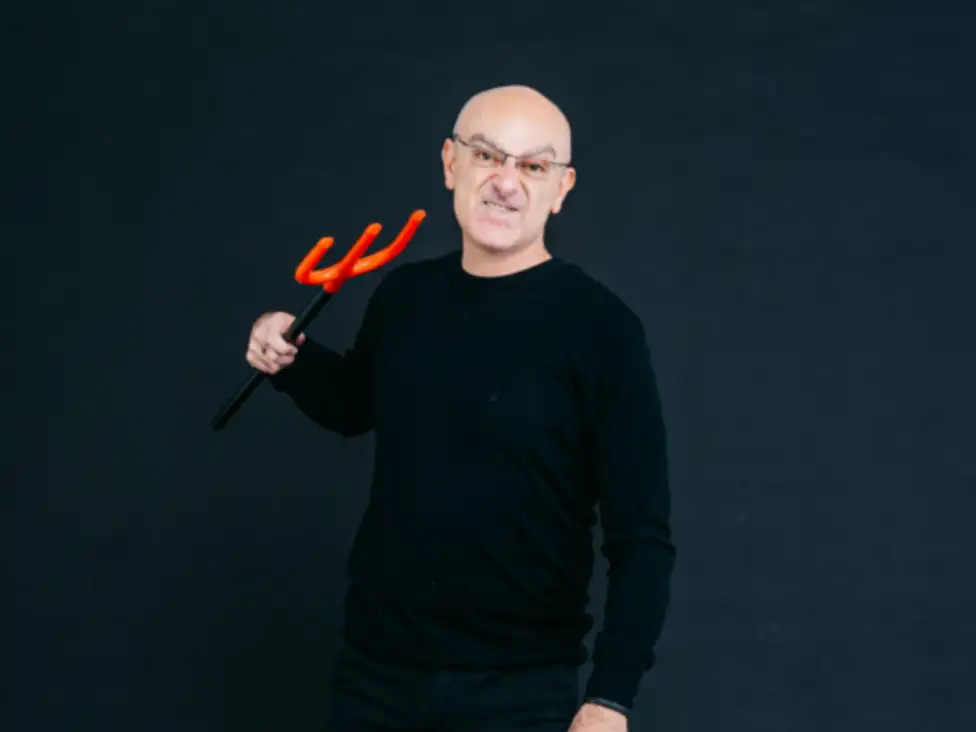 Disruptivo. Andrés Hatum, referente innovador del trabajo.
