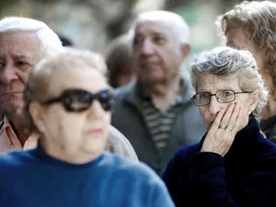 Los jubilados de la mínima percibirán un bono de $70.000 en marzo