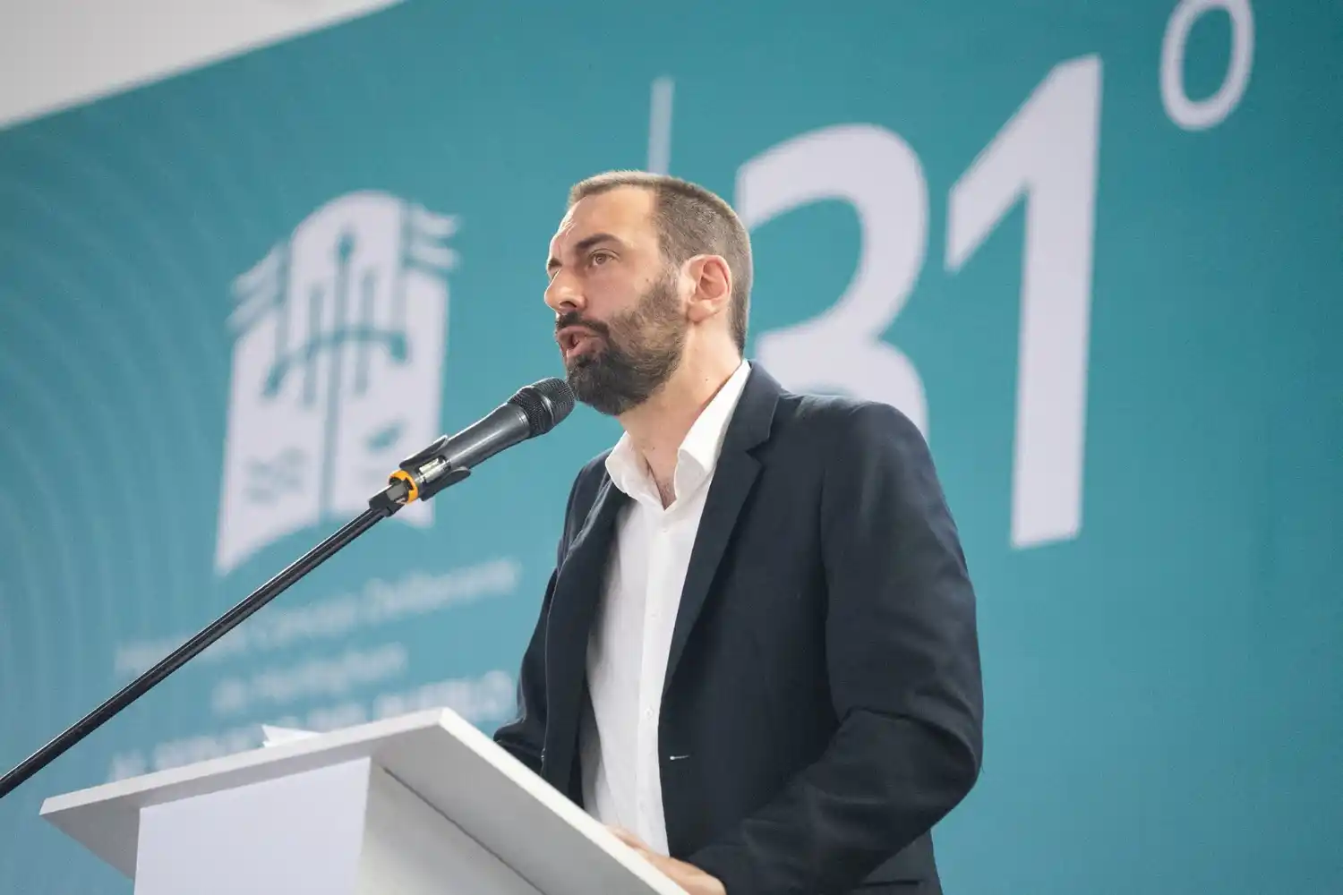 El jefe comunal apuntó contra la gestión de Javier Milei.