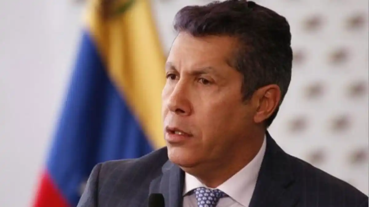 Henri Falcón denuncia que el GOBIERNO ROBÓ el nombre de su partido
