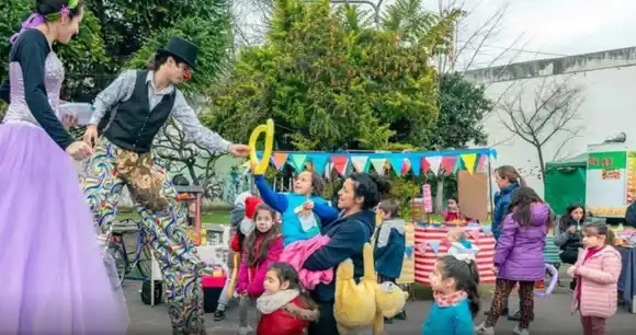 Vacaciones de invierno: música, feria y juegos en el corazón de Comercial Oeste