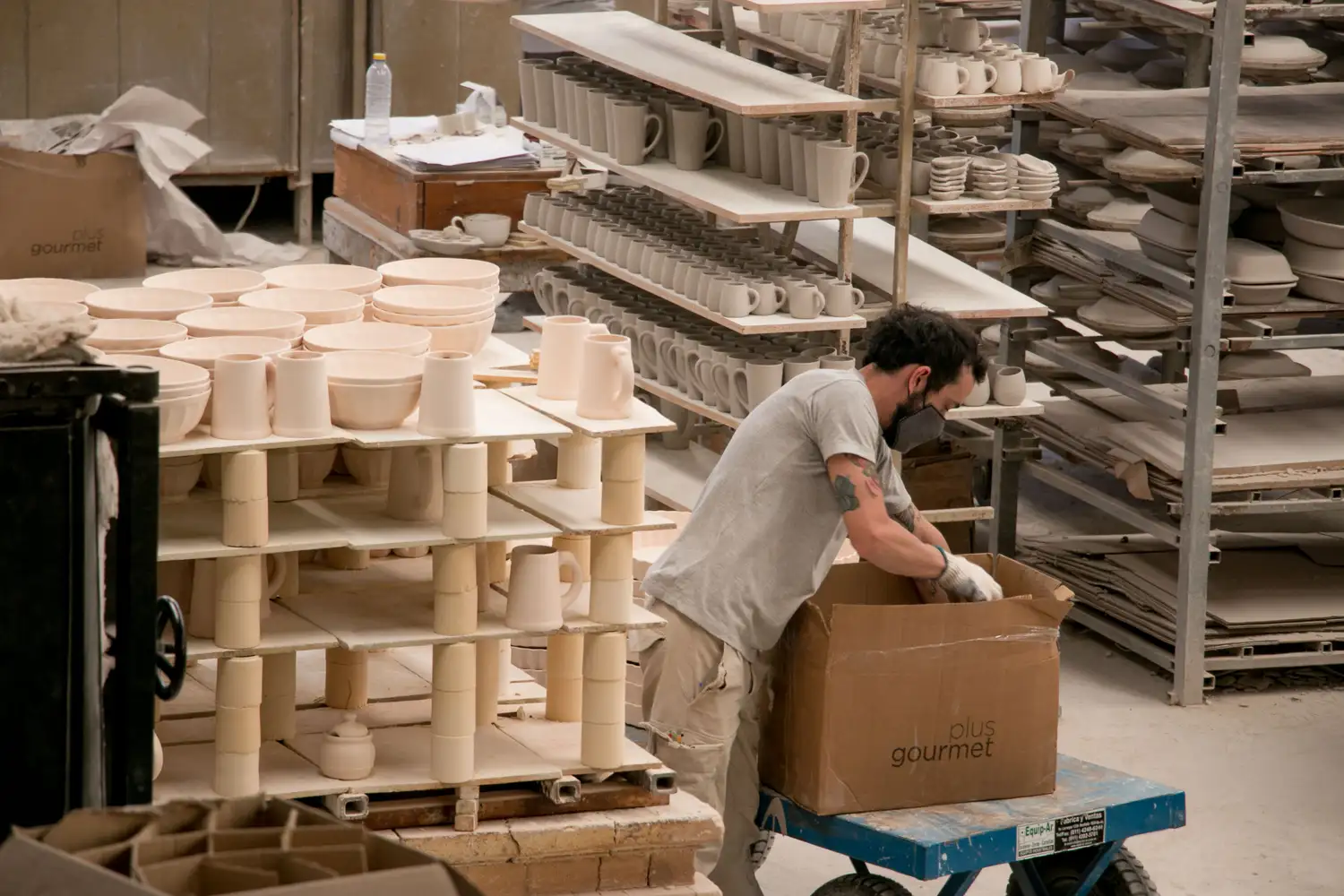 La Cooperativa Cerámica Blanca recibirá financiamiento por 7,6 millones de pesos de parte de Provincia