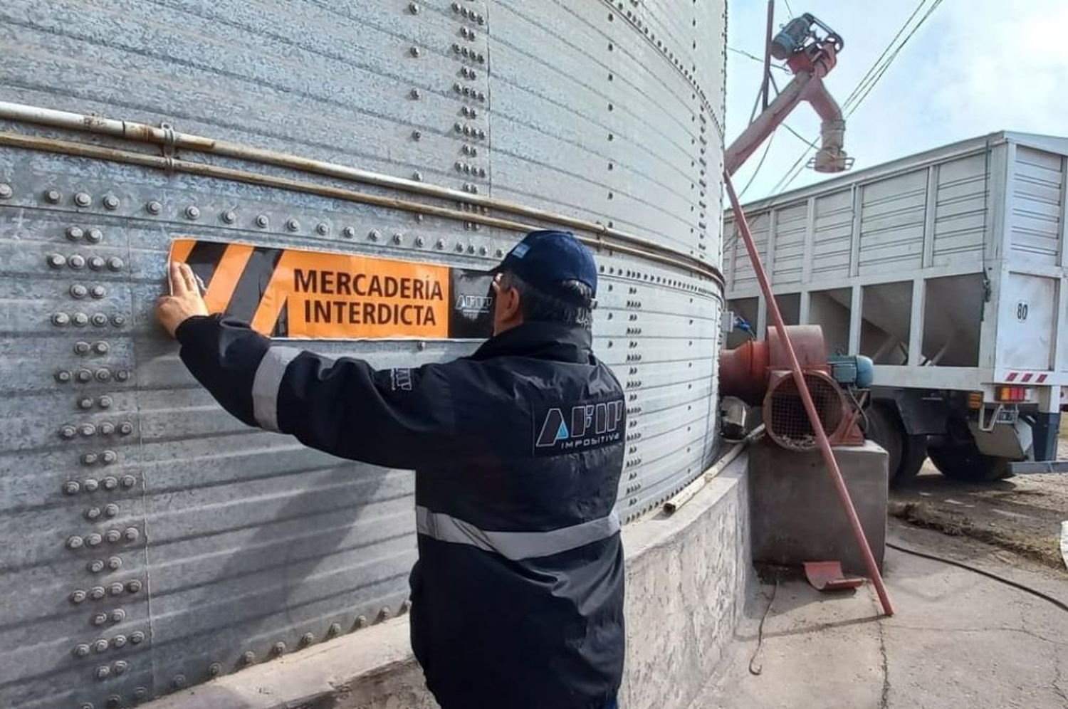 Incautaron 300 toneladas de materias primas durante controles en Córdoba y Santa Fe