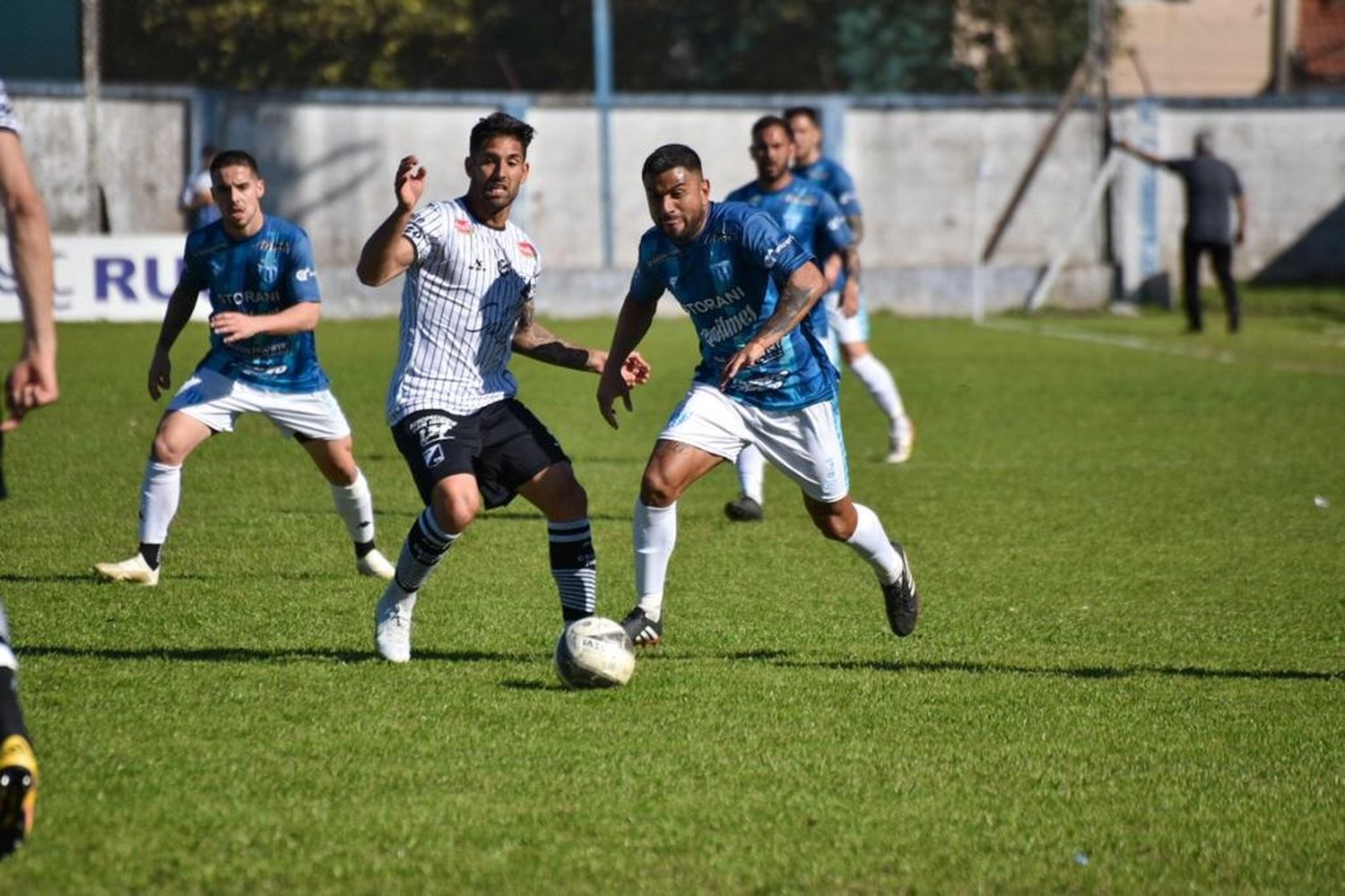 Juventud juega sus últimas fichas visitando a San Martín en Formosa