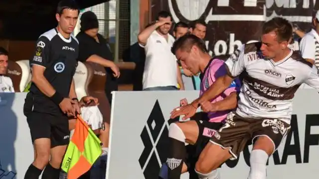 Ordenan la detención del arbitro sospechado de abuso a juveniles de Independiente