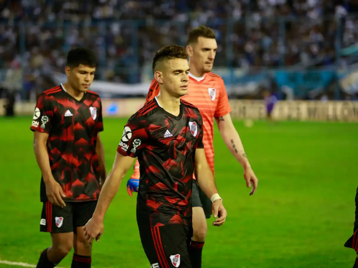 River recibió un duro golpe en Tucumán