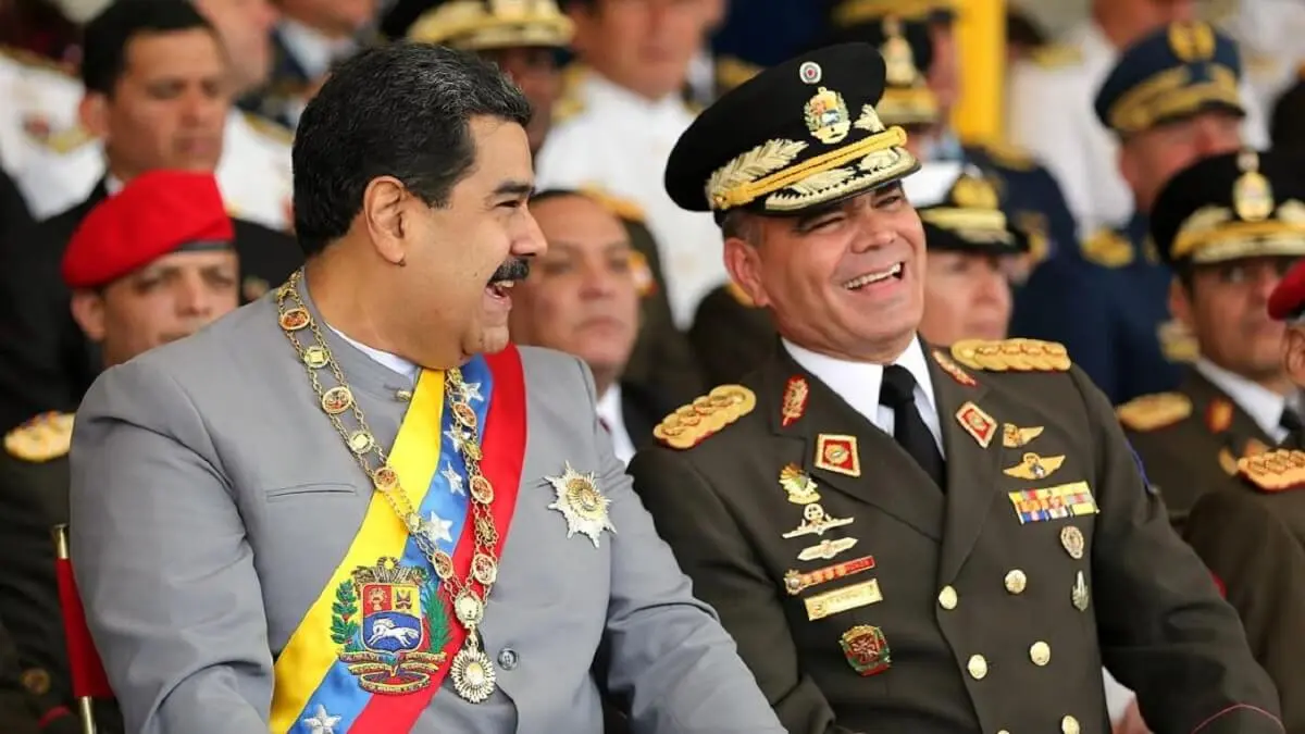 «LA FANB RATIFICA ABSOLUTA LEALTAD a Maduro»: Padrino López rechaza llamados a «rebelión»