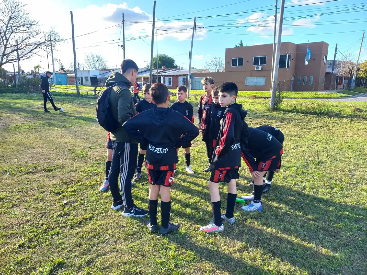 Fútbol infantil: San Pedro va por el quinto puesto