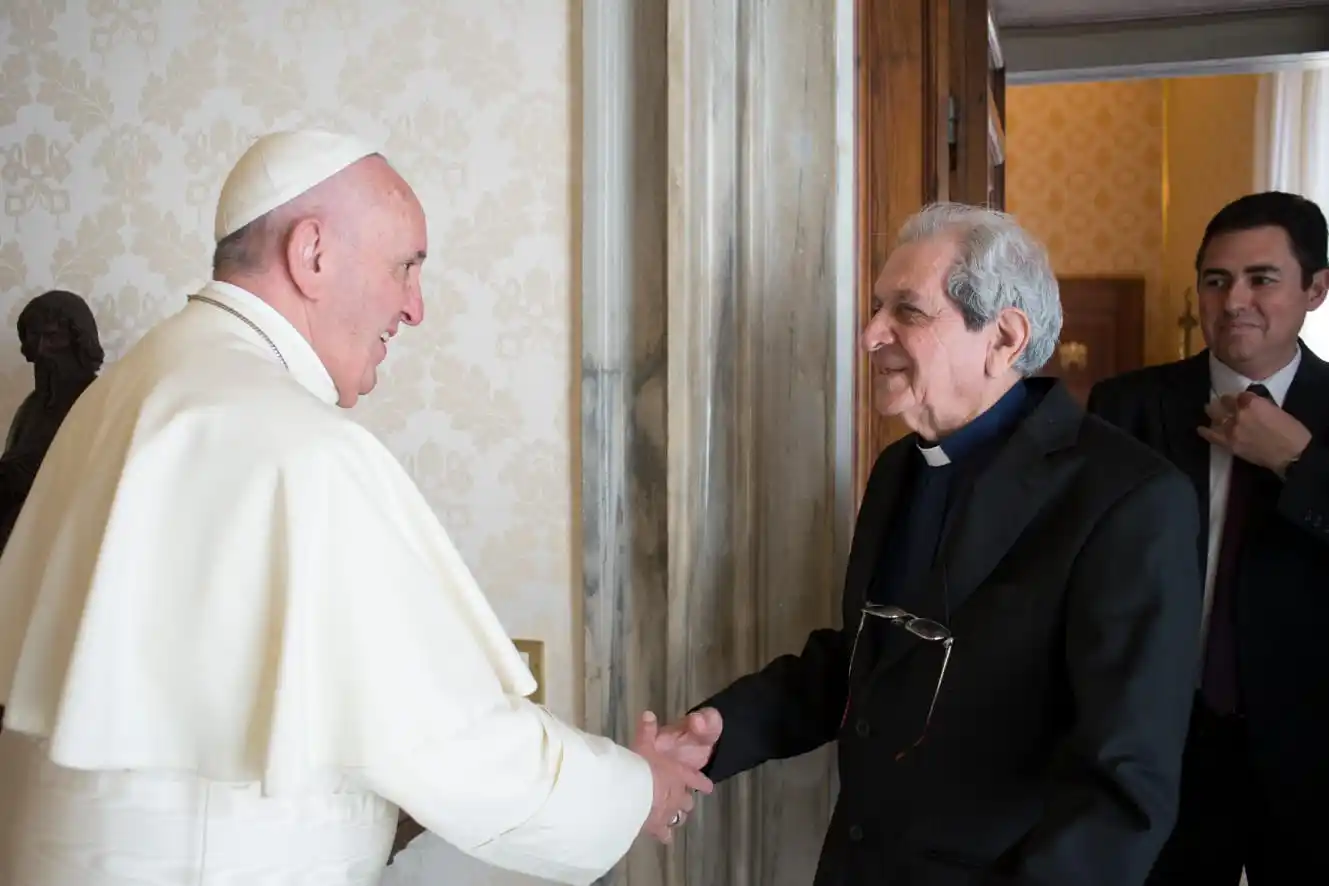 papa francisco raul troncoso 22-04-25 - 5