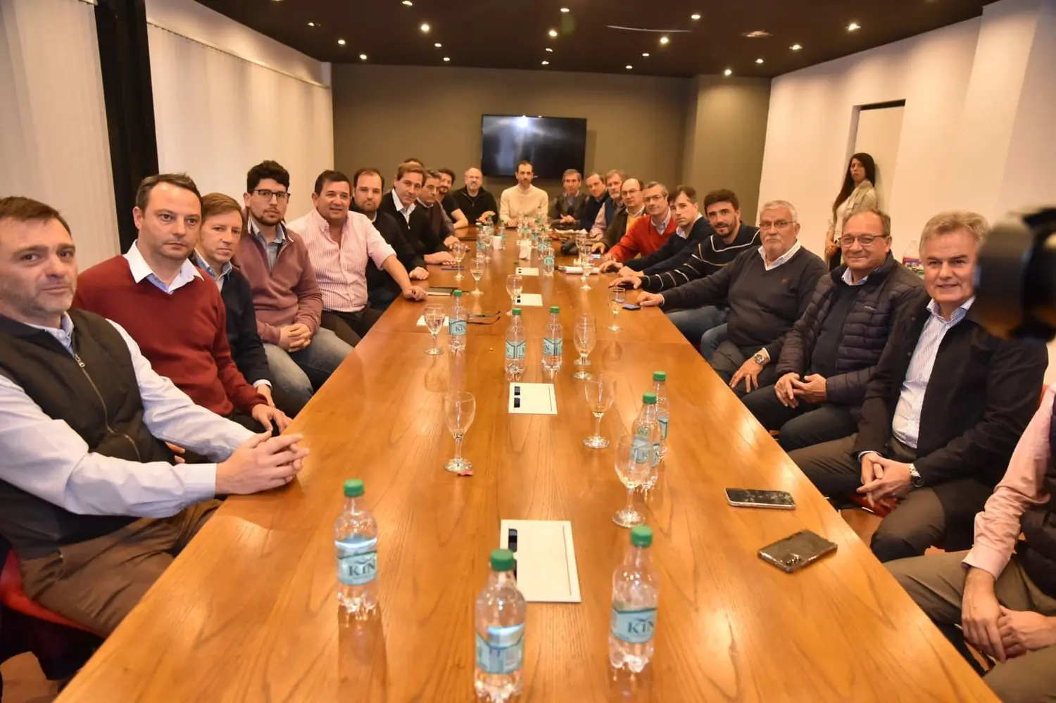 Los intendentes de JxC se reunieron en el local partidario de la Unión Cívica Radical de La Plata.