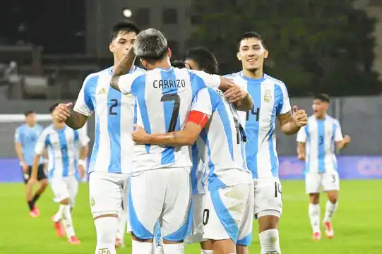 En un partido para el recuerdo, la Argentina le ganó a Uruguay y dio un paso importante hacia el Mundial