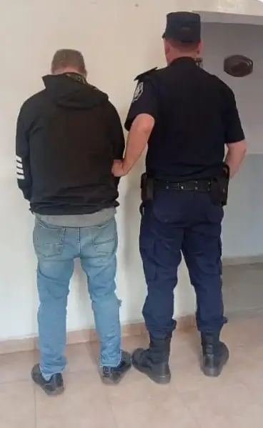 detenidos cocaína 18 09 26 - 3