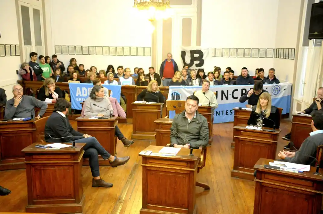 Concejo apoyo a Unicen - 1