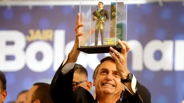 Analistas ven a Jair Bolsonaro como un dirigente imprevisible