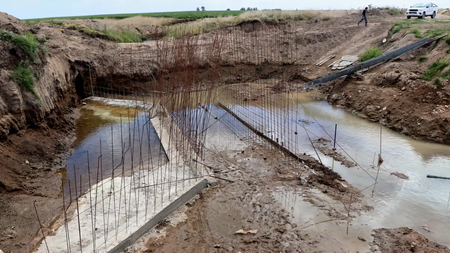 Puente. Permitirá asegurar la transitabilidad en épocas de crecidas.
