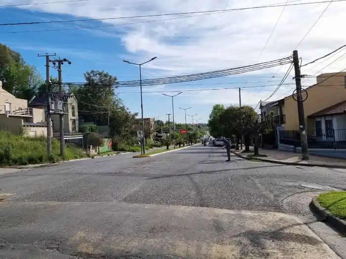 Comerciantes de la avenida Estrada, en alerta por la escalada de robos y la impunidad judicial
