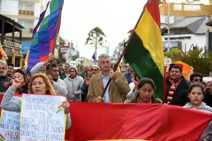 ¿Quién fue el único intendente que hizo una convocatoria vecinal para apoyar a Evo Morales?