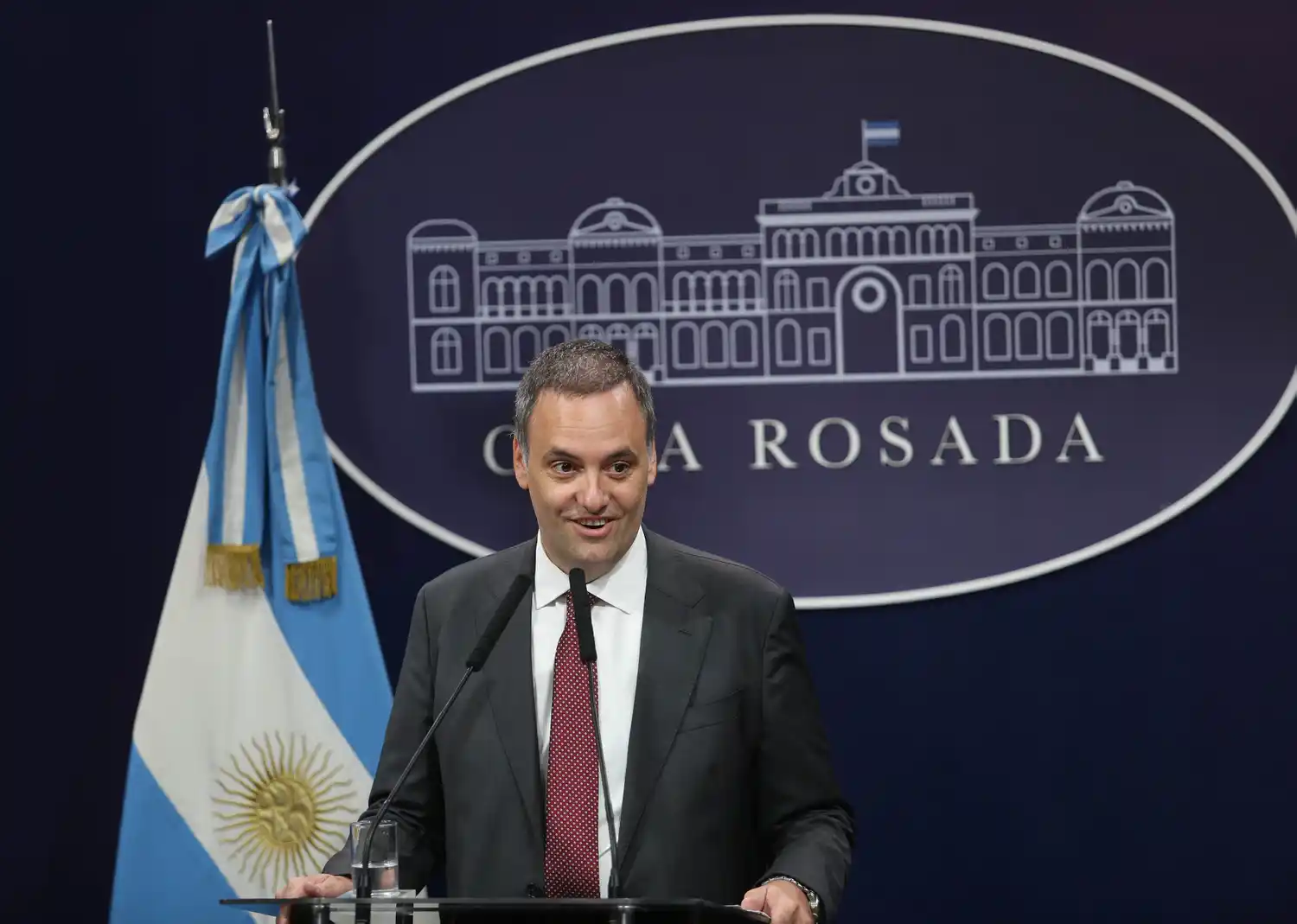 El Gobierno fijó el Salario Mínimo para este mes de febrero en 180 mil pesos